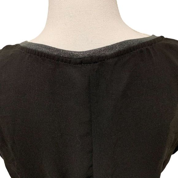 Guess Womens Top XS Grey Multi Embellished Foil Sleeveless Lightweight - Picture 8 of 15